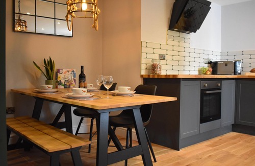 Llanybri House | Yr Hen Beudy, Barn Conversion, Sleeps 4, Dogs Ok