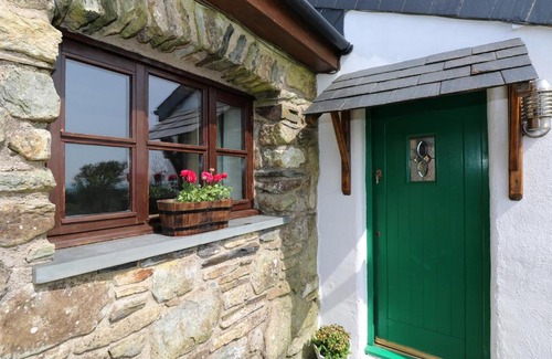 Rosebush House | Ysgol Hill