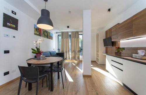 Trento Apartment | YUGOGO PELLICO 8 Trento Centro