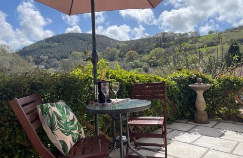 Berrynarbor House | Yukon Cottage at Pink Heather - Stunning North Devon Escape