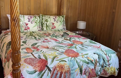 Currumbin Valley House | Yurts of Currumbin Valley