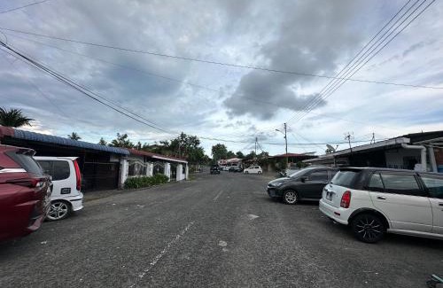 Tawau House | Yushas Homestay