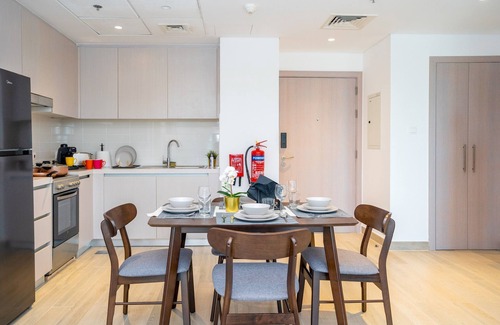 Abu Dhabi Apartment | Ywe B10 026 - One Bedroom Apartment, Sleeps 5