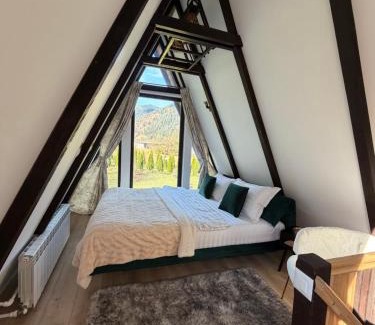 Campulung Moldovenesc Ski Chalet | Zago Alpin