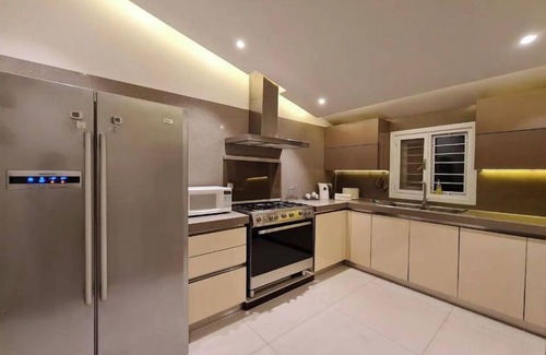 PECHS Villa | Zaha Home: Akhter Villa-2br Top portion,Jheel Park