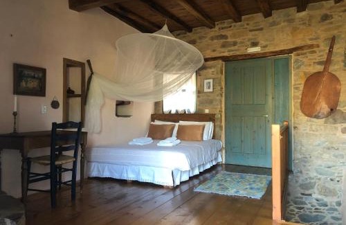 Volissos House | ZARTA a Cosy Stone Village House with Splendid View
