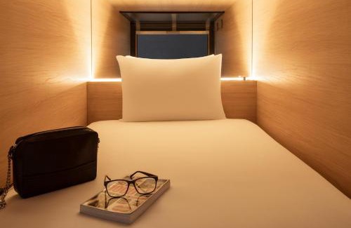 Soho Hotel | Zedwell Capsule Hotel Piccadilly Circus
