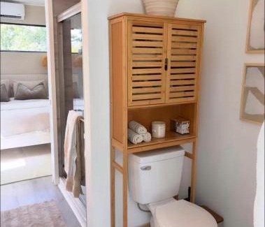 Estero House | Zen Container Tiny Home with Fenced-in Yard, Fire Pit, Centrally located and Pet Friendly