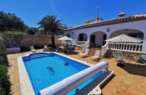 Costa Dorada Villa | Zen del Mar