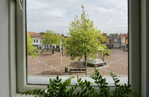 Brouwershaven Apartment | Zen Kitchen & Boutique Hotel by Interhome