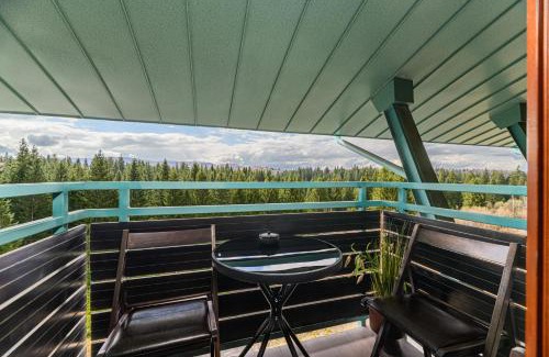 Poiana Brasov Apartment | Zen Loft with Forest View in Silver Mountain