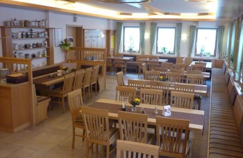 Neuhof an der Zenn Hotel | Zenntaler Hof