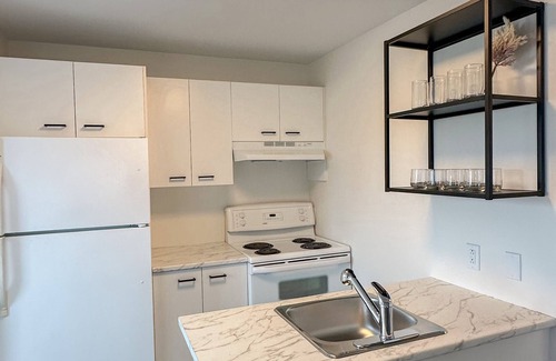 Caraquet Condo | Zenora condo near the sea