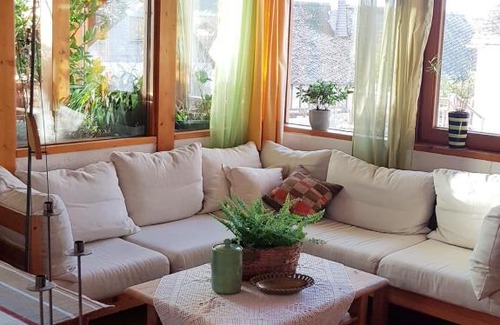 Halsenbach Apartment | Zentrale Ferienwohnung auf dem schönen Hunsrück