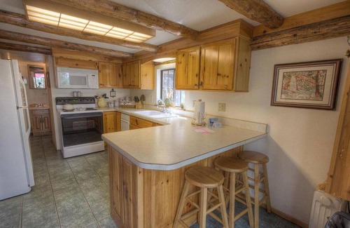 Zephyr Cove House | Zephyr Cabin by Lake Tahoe Accommodations