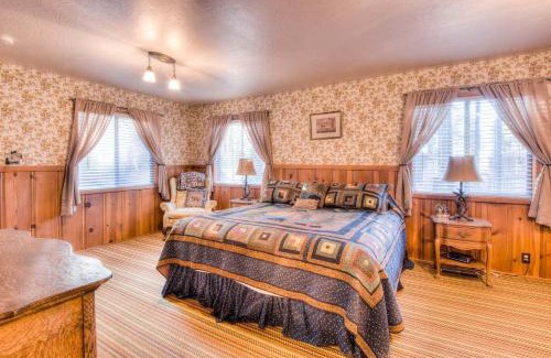 Zephyr Cove House | Zephyr Cove Cabin - Walk to Lake & Beach