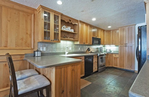 Midway Ski Chalet | Zermatt Villages 722 4 Bedroom Chalet by RedAwning