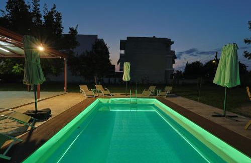 Katerini House | Zeusplace Alexandra's Pool Villa Katerini