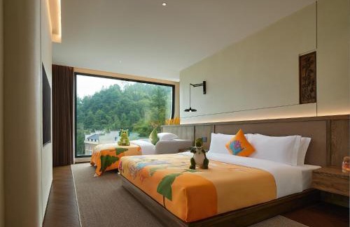 Wulingyuan Hotel | Zhangjiajie Juanjie Luxury Resorts-Provide free one-way airport pick-up service