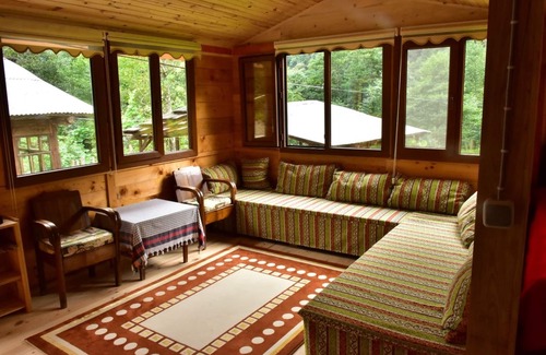 Camlihemsin Hotel | Zilkale Hotel & Koy Evi