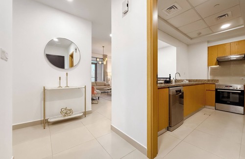 Downtown Dubai Apartment | Zinnia Luxury 2BHK Bellevue Burj Khalifa View