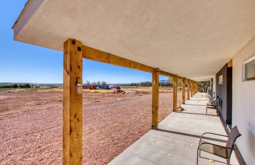 Kanab House | Zion's Shadow Suites #4