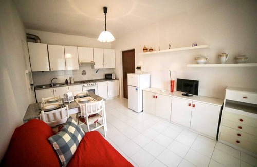 Loano Apartment | [ZONA POETI] ★ Relax in Piscina - Free Parking