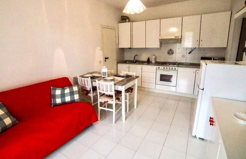 Loano Apartment | [ZONA POETI] ★ Relax in Piscina - Free Parking