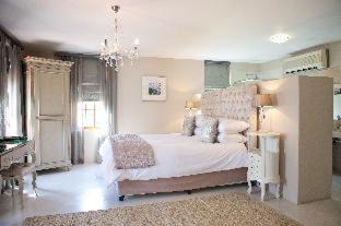 Cape Winelands House | Zorgvliet Wines Country Lodge