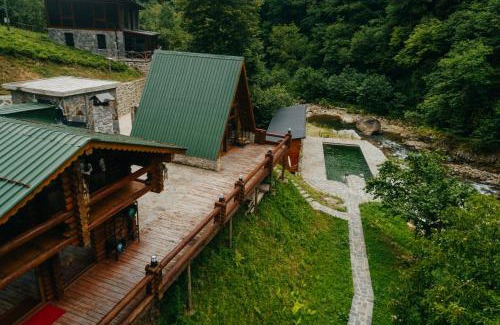 Hemsin Hotel | Zuğa Tatil Köyü