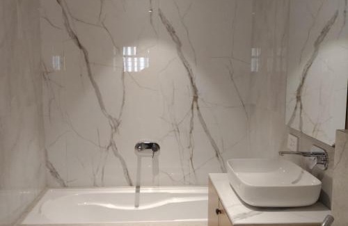 Purulia Hotel | Zuke Garden & Resort