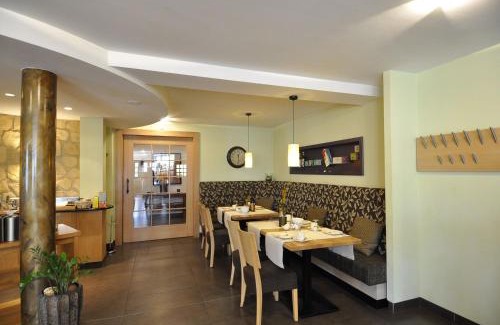 Asbach House | Zum Alten Fritz