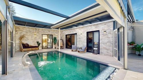 זוהר בגליל-מיני וילה עם בריכה וג'קוזי בעין יעקב