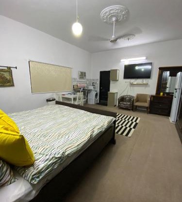 استديو بمدخل خاص 7 دقائق للحرم