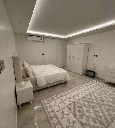 شقه بغرفه وصالة