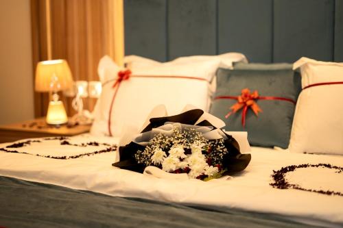 نصف الموسم للشقق المخدومة - اقتصادي