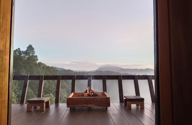 ไร่นิธิสุนทร nithisoonthon farmstay