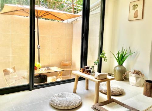 禅茶庭院两居室2-Bedroom Apart ment With Garden