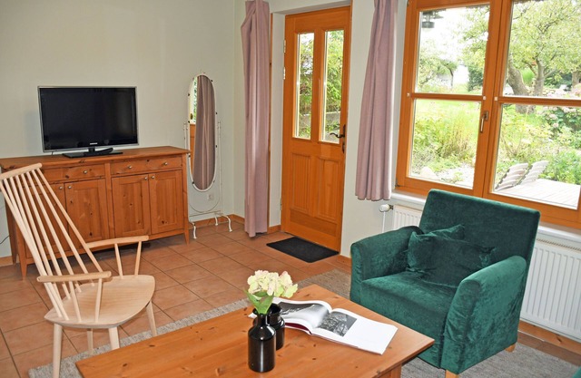 01 Holiday apartment with garden terrace - Holiday apartments in the fishing village and under the