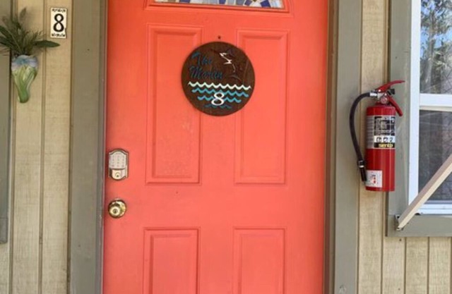 08) The Marlin Cottage