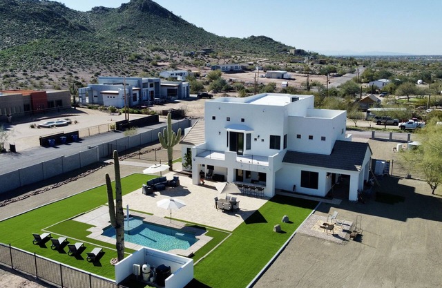 1+ Acre 5 Bedroom Desert Oasis with Pool and Mountain Views!
