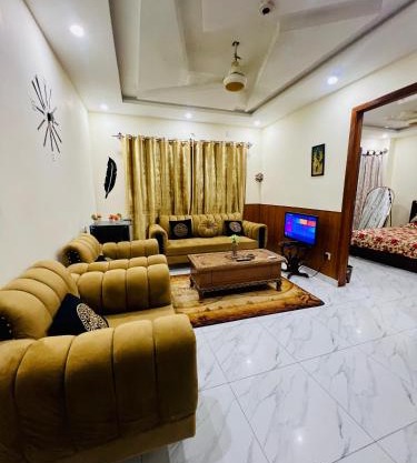 1 bed furnished apartment flat Bahria town Rwp isb
