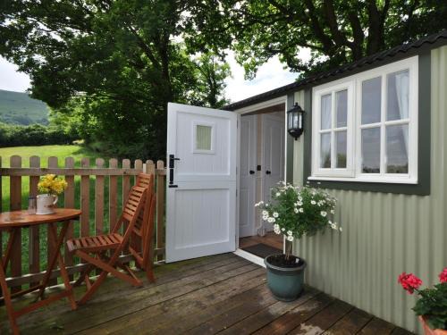 1 Bed in Longtown 44235