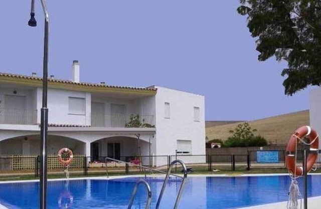 1 bedroom + 1 bathroom apartment (4 pax)