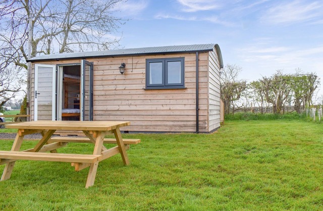 1 bedroom accommodation in Moulton St Mary