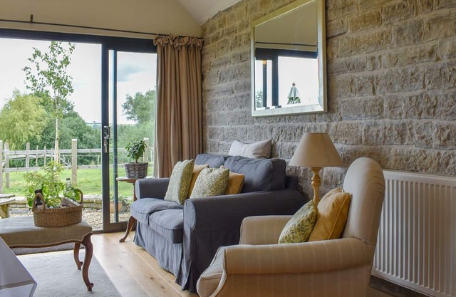 1 bedroom accommodation in Knole, near Langport.