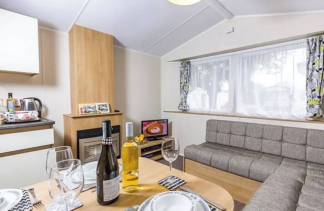 1 bedroom accommodation in Newbridge, Nr Yarmouth