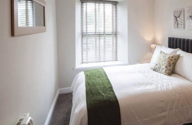 1 Bedroom Apartment (BAE & Hospital)