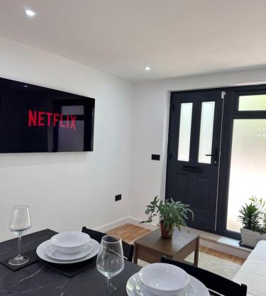 1 bedroom apartment - The Olive Tree