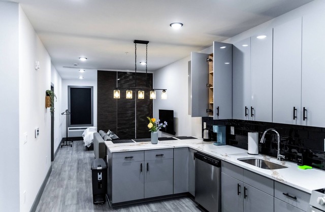 1-bedroom apartment-3 beds with WiFi, AC, and parking included.